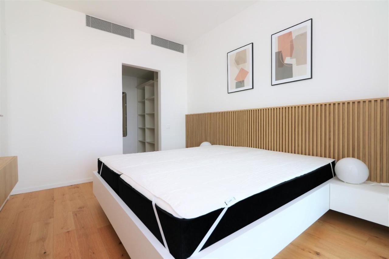 Sky Park New 1-Bedroom Apartment براتسيلافا المظهر الخارجي الصورة